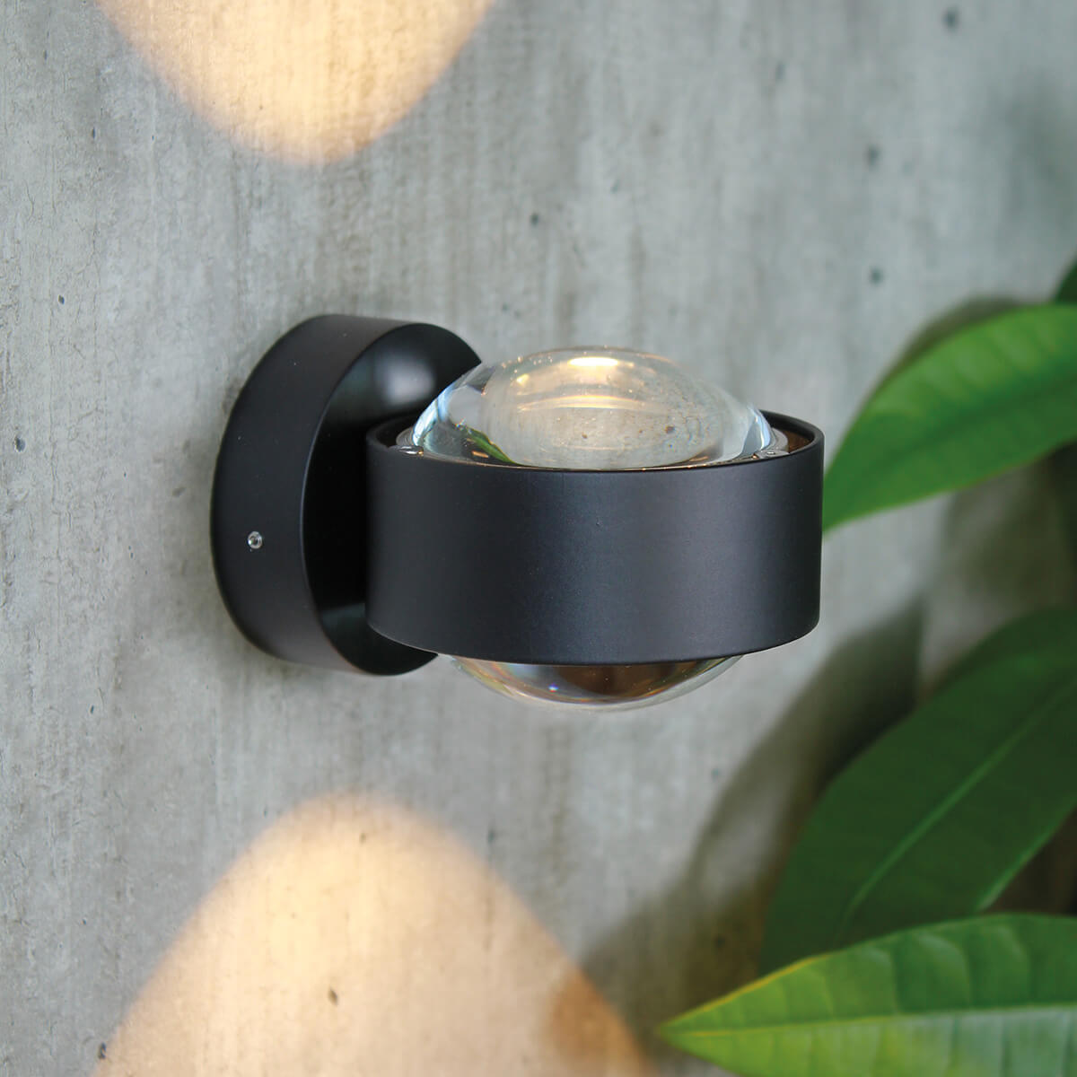 125-top-light-puk-mini-wall-led-wandleuchte-02-0812-led-be-schwarz-matt-linse-linse-ambiente-1200x1200 Top Light Puk Mini Wall LED Wandleuchte, schwarz matt (Black Edition), mit Linse klar / Linse klar