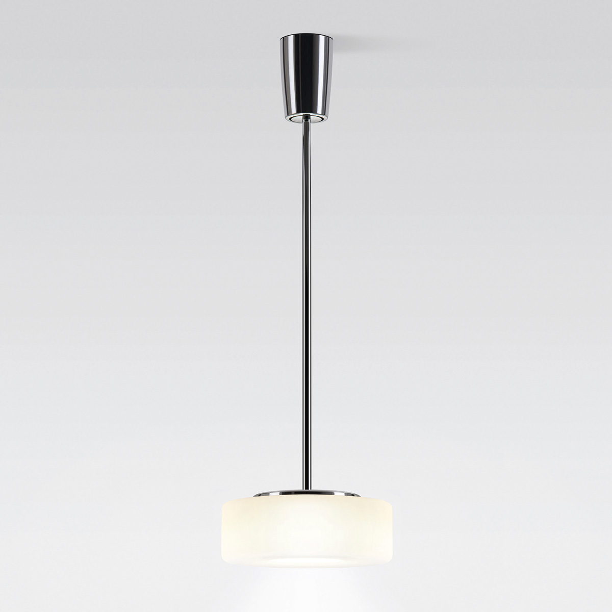 Serien.lighting Curling Suspension Tube M LED Pendelleuchte, 3000 K, Glas opal (©serien.lighting)