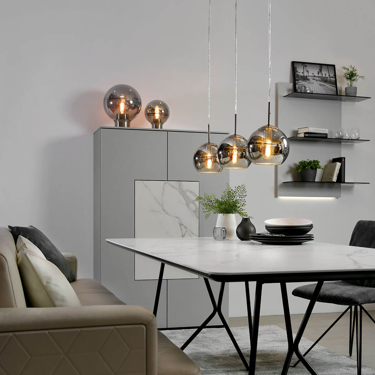 Villeroy & Boch Tokio Tischleuchte, Metall: satin, Glas: rauchfarben