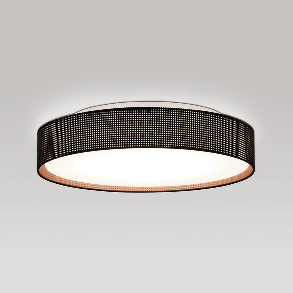 outside: black / inside: copper