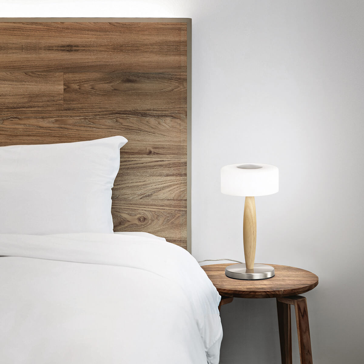 Fabas Luce Elea LED Tischleuchte, Eichenholz / Nickel satiniert