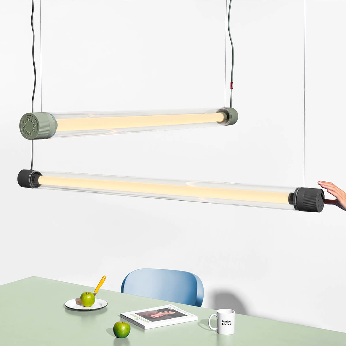 Fatboy Tjoep Large LED Wand- / Pendelleuchte, industriegrün und anthrazit