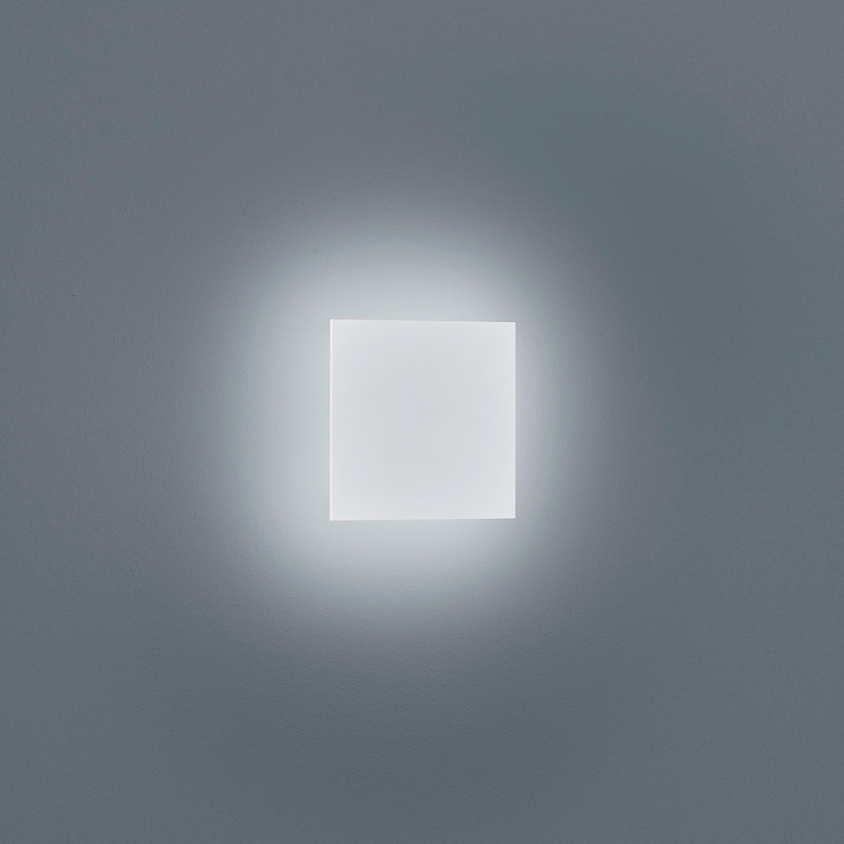 Helestra Meta LED Außenwandleuchte, weiß matt