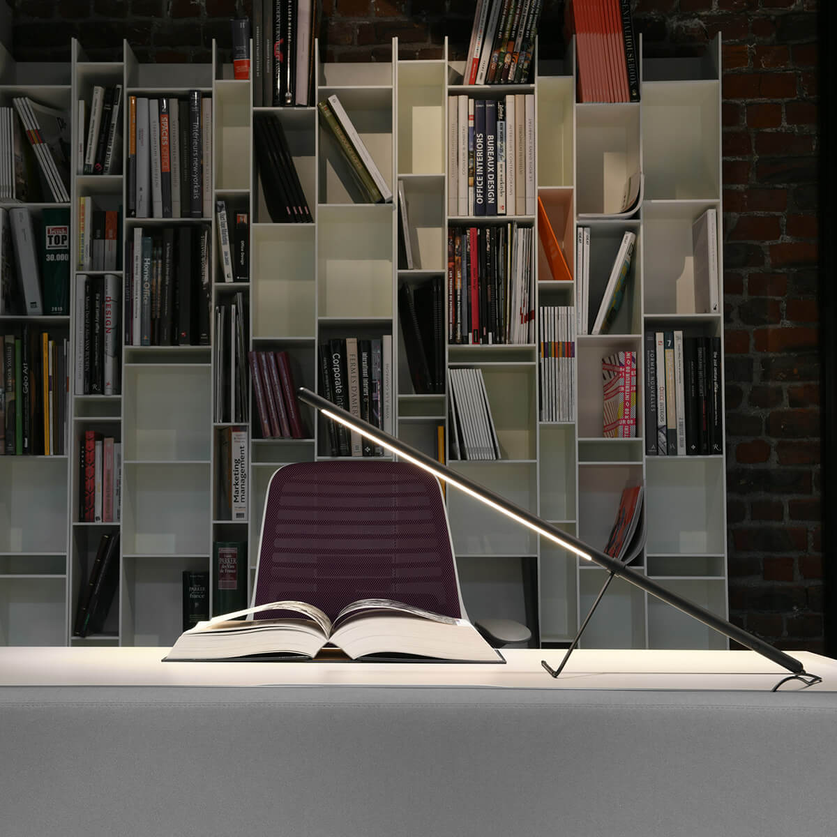 Belux Tubo LED Tischleuchte, schwarz