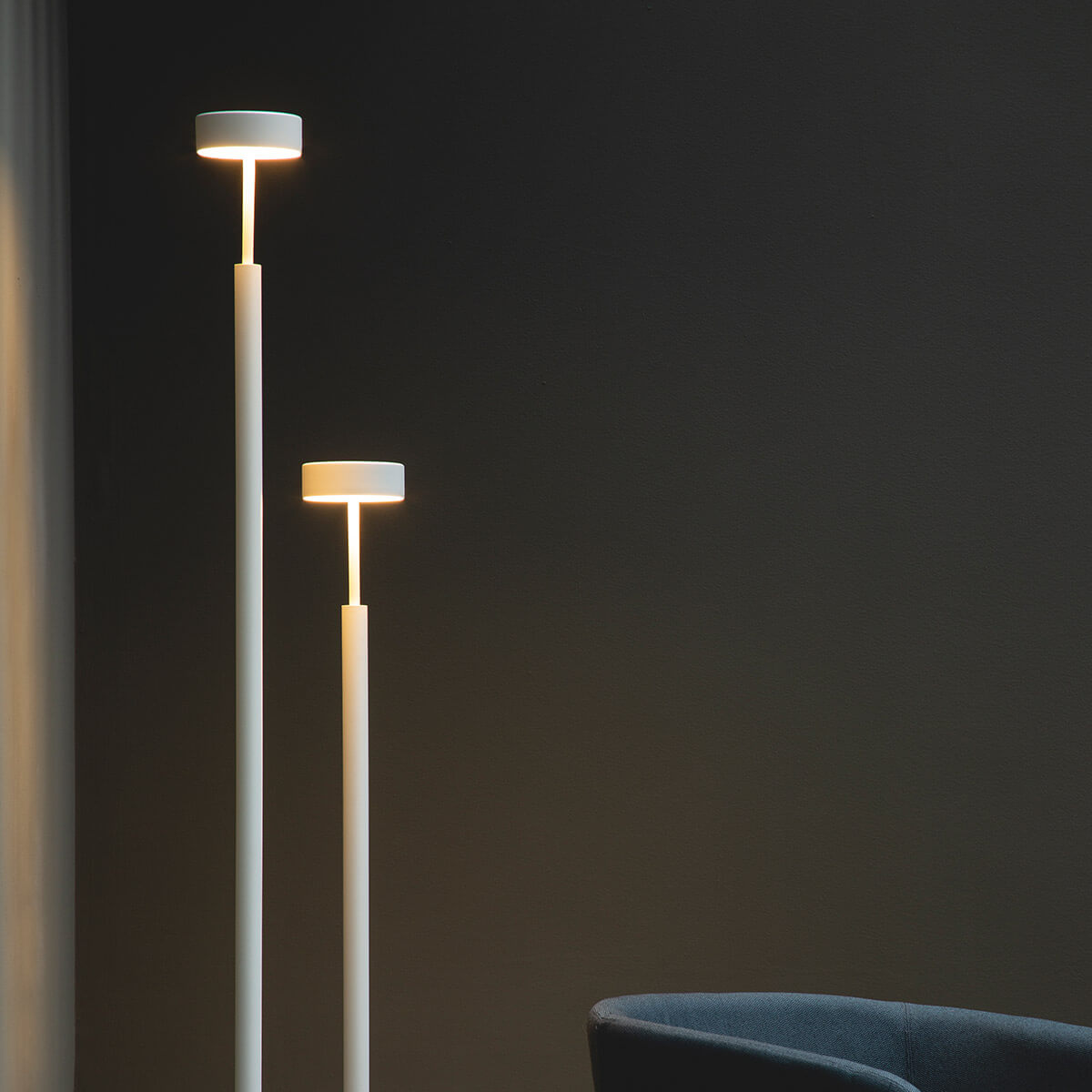 Milan Peak LED Stehleuchte, Höhe: 130 cm und 170 cm, nerzfarben