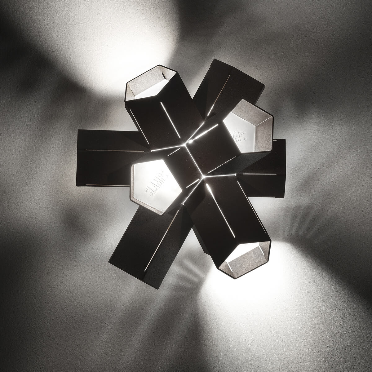 Bang Outdoor Step Light / Applique Small LED Wand- / Bodenleuchte