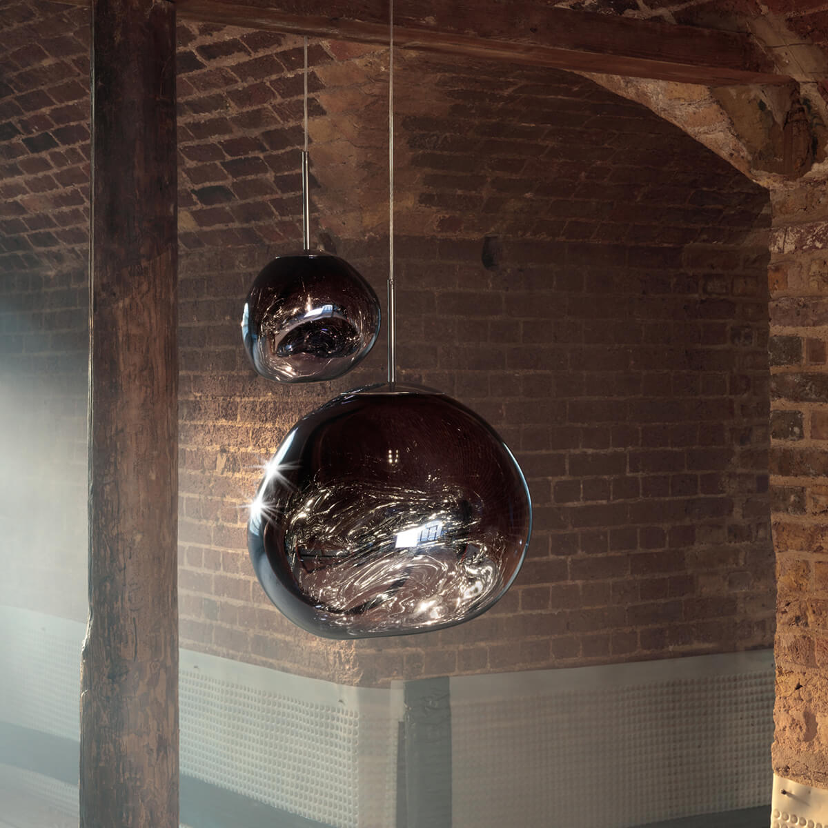 Tom Dixon Melt Mini LED Pendelleuchte und Melt LED Pendelleuchte, Silber