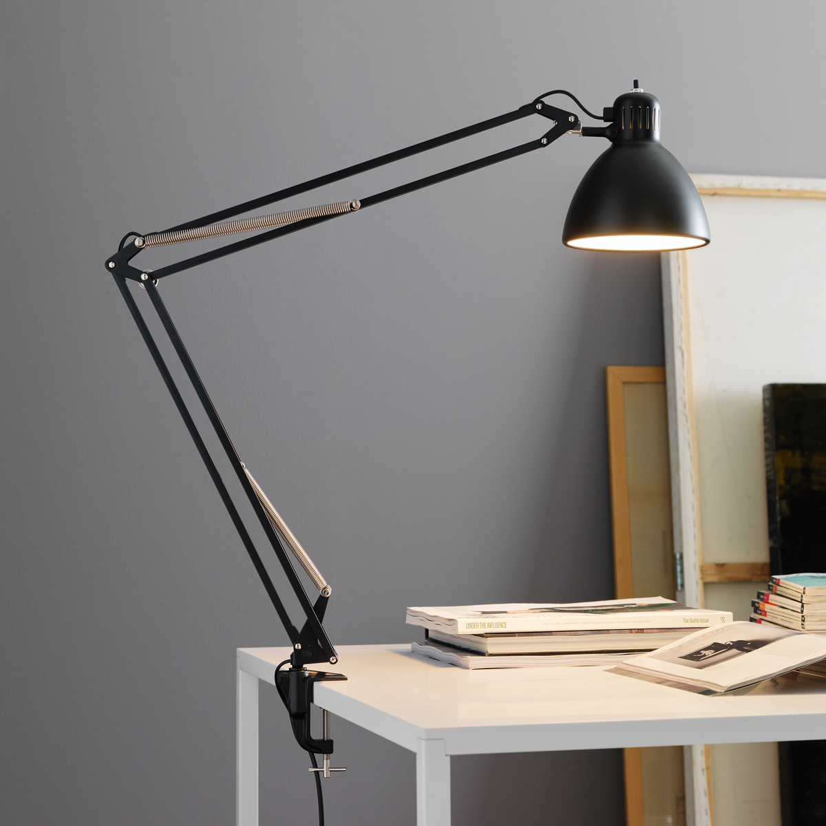 Fontana Arte Naska Tischleuchte mit Klemme, schwarz