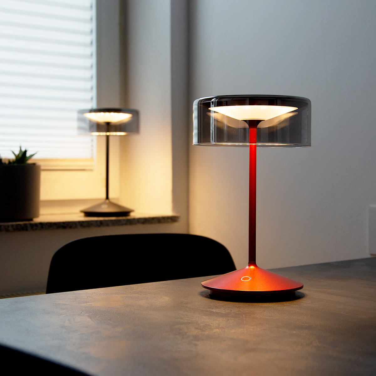 Sigor Numotion LED Akkuleuchte, kirschrot eloxiert (©Leuchtenland.com)