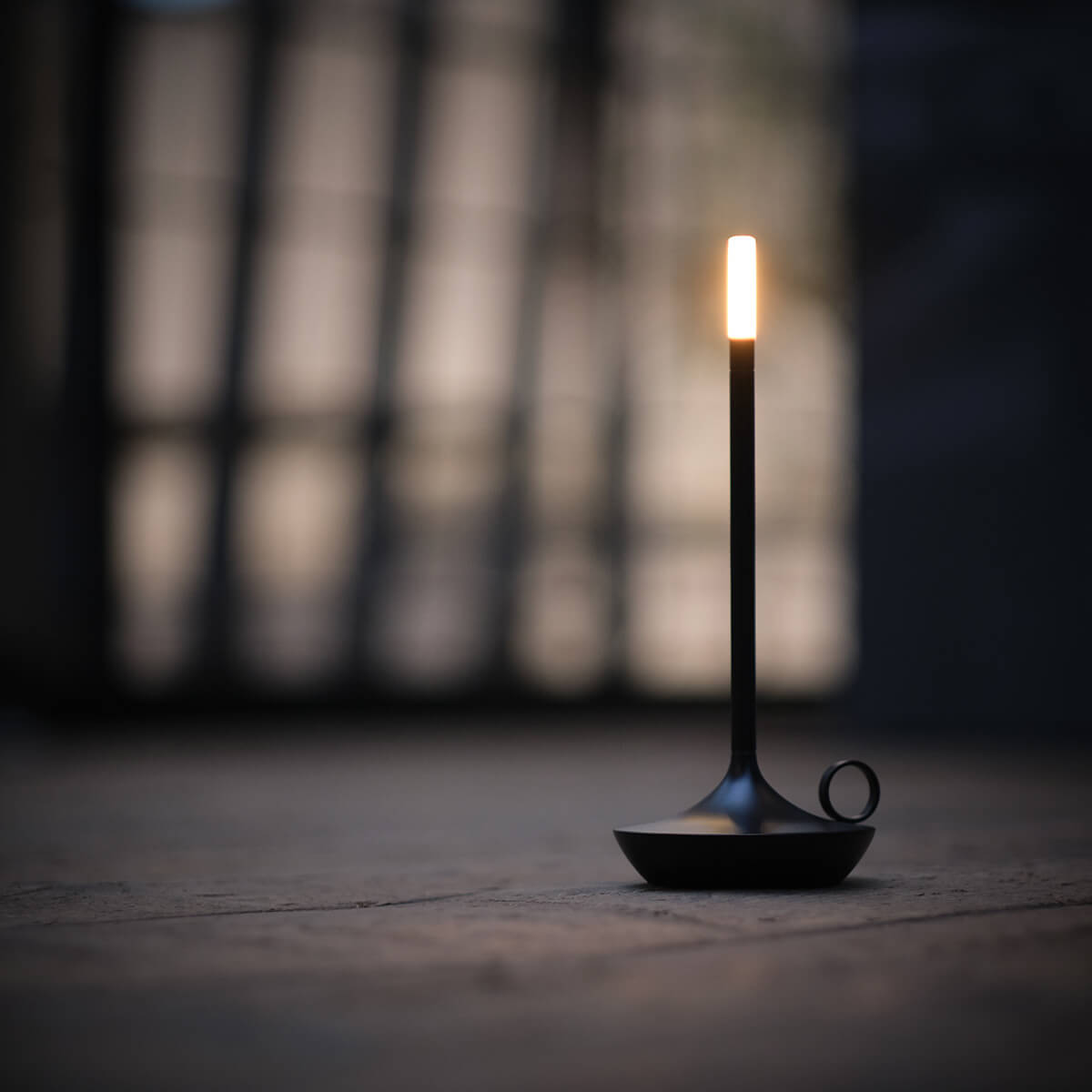 Graypants Wick LED Akkuleuchte, schwarz