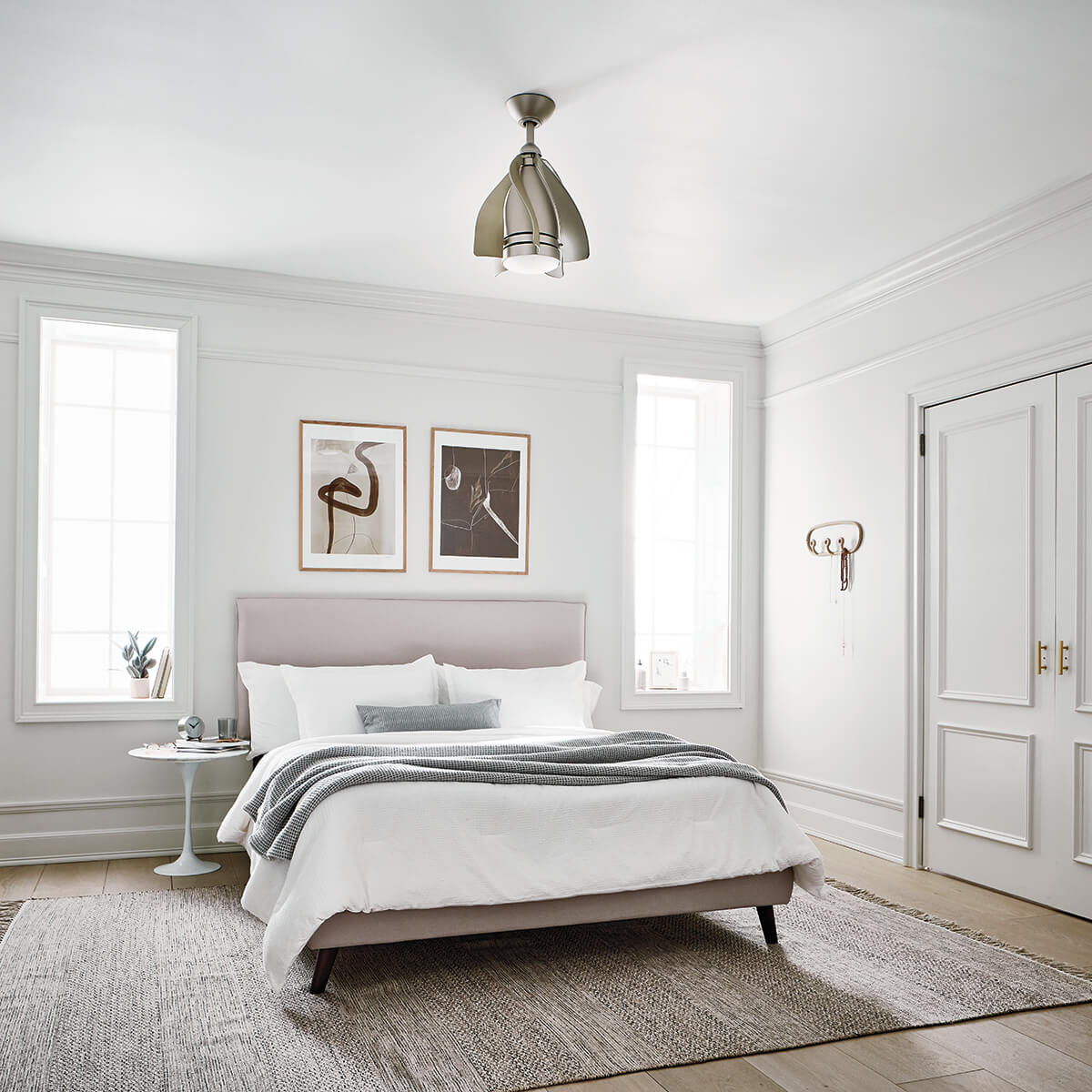 Elstead Lighting Kichler Terna Deckenventilator mit Licht, Nickel matt / champagner