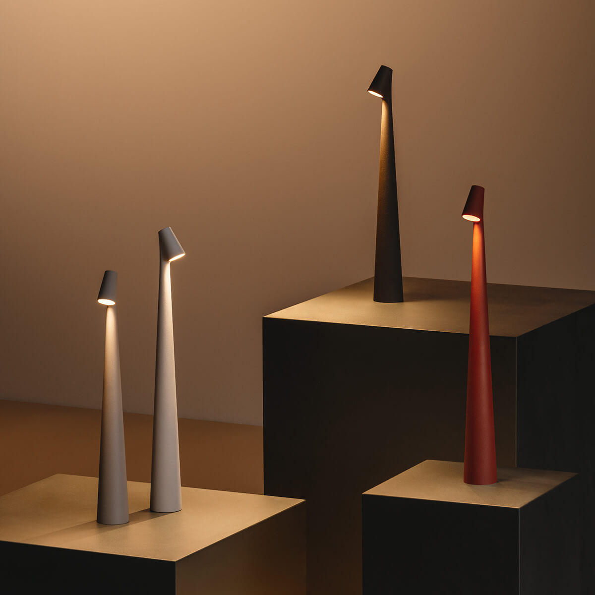 Vibia Africa Leuchtenkollektion, verschiedene Ausführungen