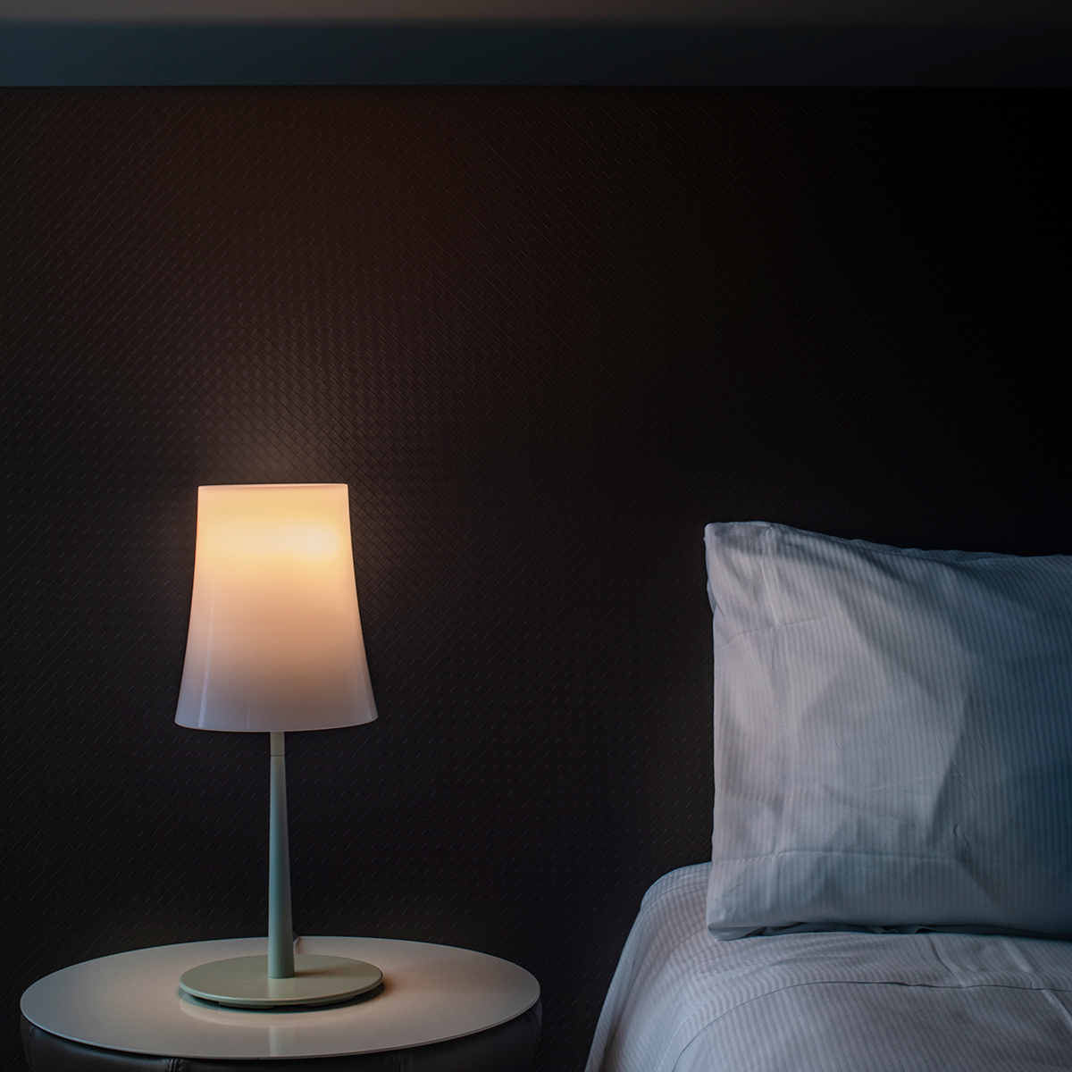 Foscarini Birdie Easy Tavolo, verde salvia (salbeigrün)