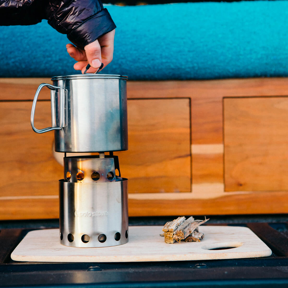 Solo Stove Lite Campingkocher, Edelstahl, mit dem Pot 900 Kochtopf (als Zubehör erhältlich)