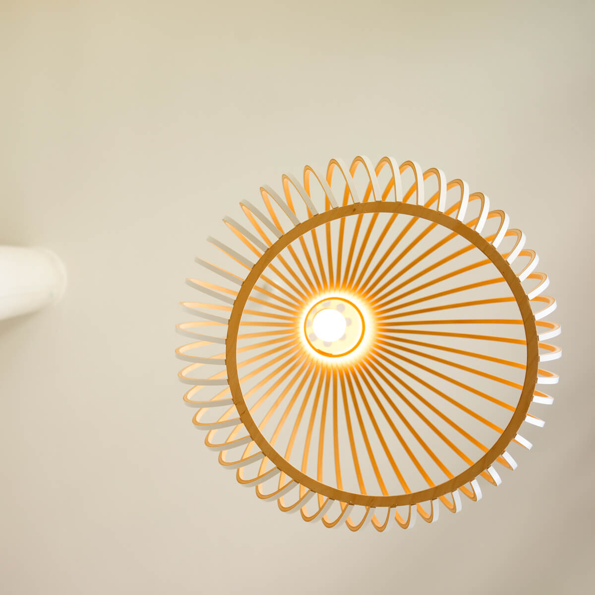 Secto Design Octo 4240 Pendelleuchte, weiß laminiert, Kabel: weiß