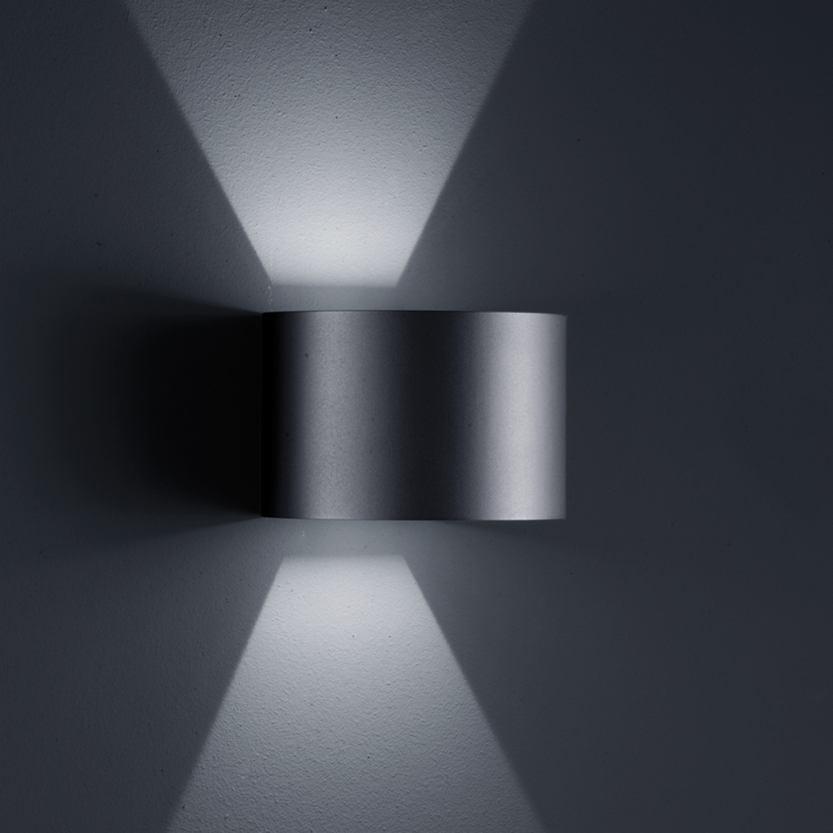 Helestra Siri 44 - R LED Außenwandleuchte, schwarz matt