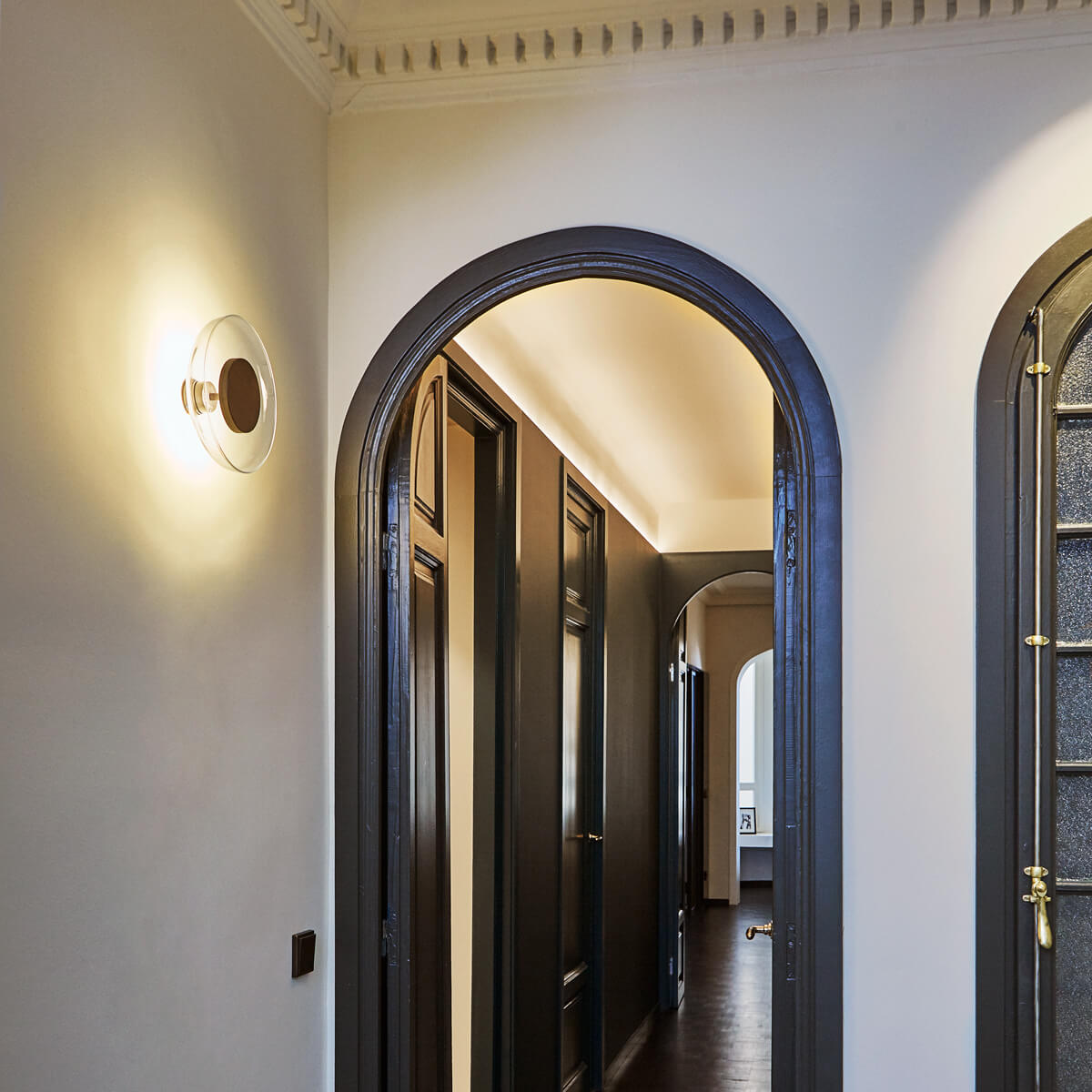 Marset Aura Plus LED Wand- / Deckenleuchte, transparent