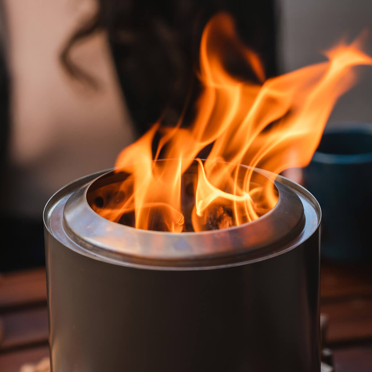 Mesa XL Tischfeuer & Tischkamin, inkl. Mini Brennholz Buche