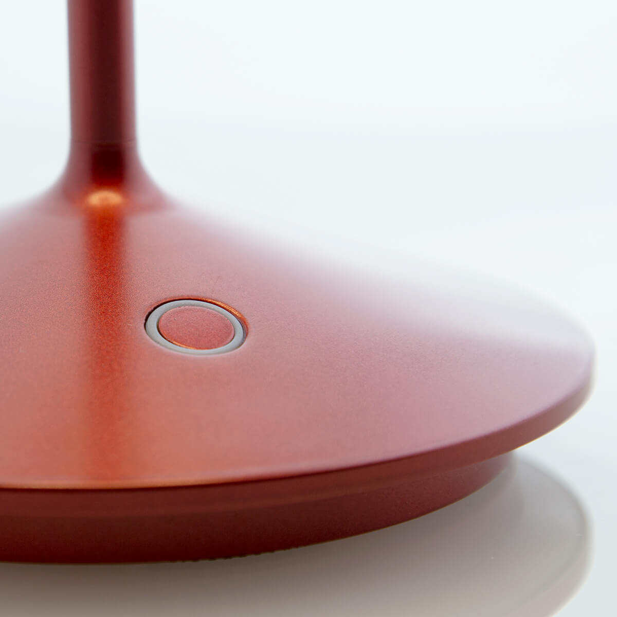 Sigor Numotion LED Akkuleuchte, kirschrot eloxiert (©Leuchtenland.com)