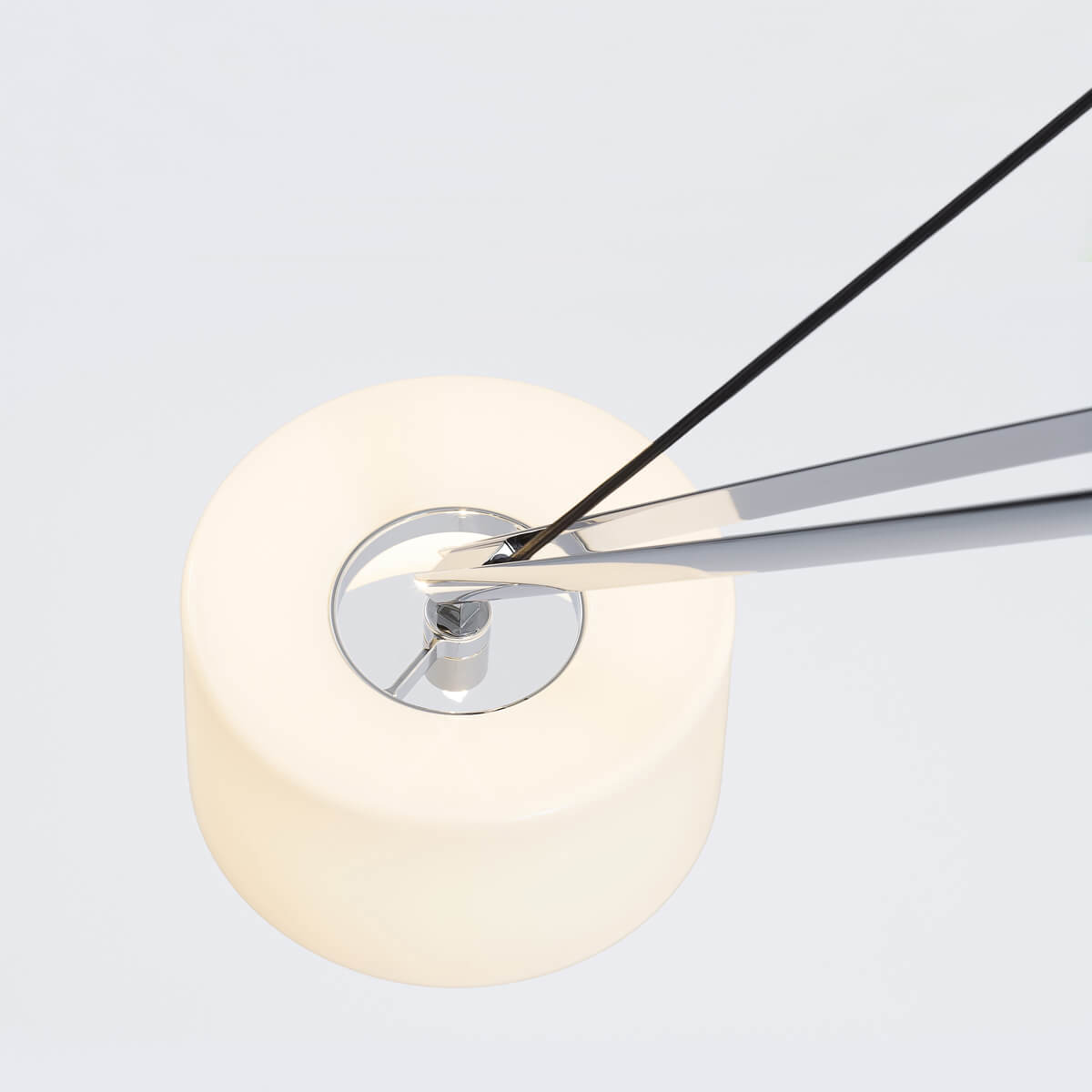 Serien.lighting Twin Suspension, Chrom, Schirme: Acrylglas (©Christoph Lison)