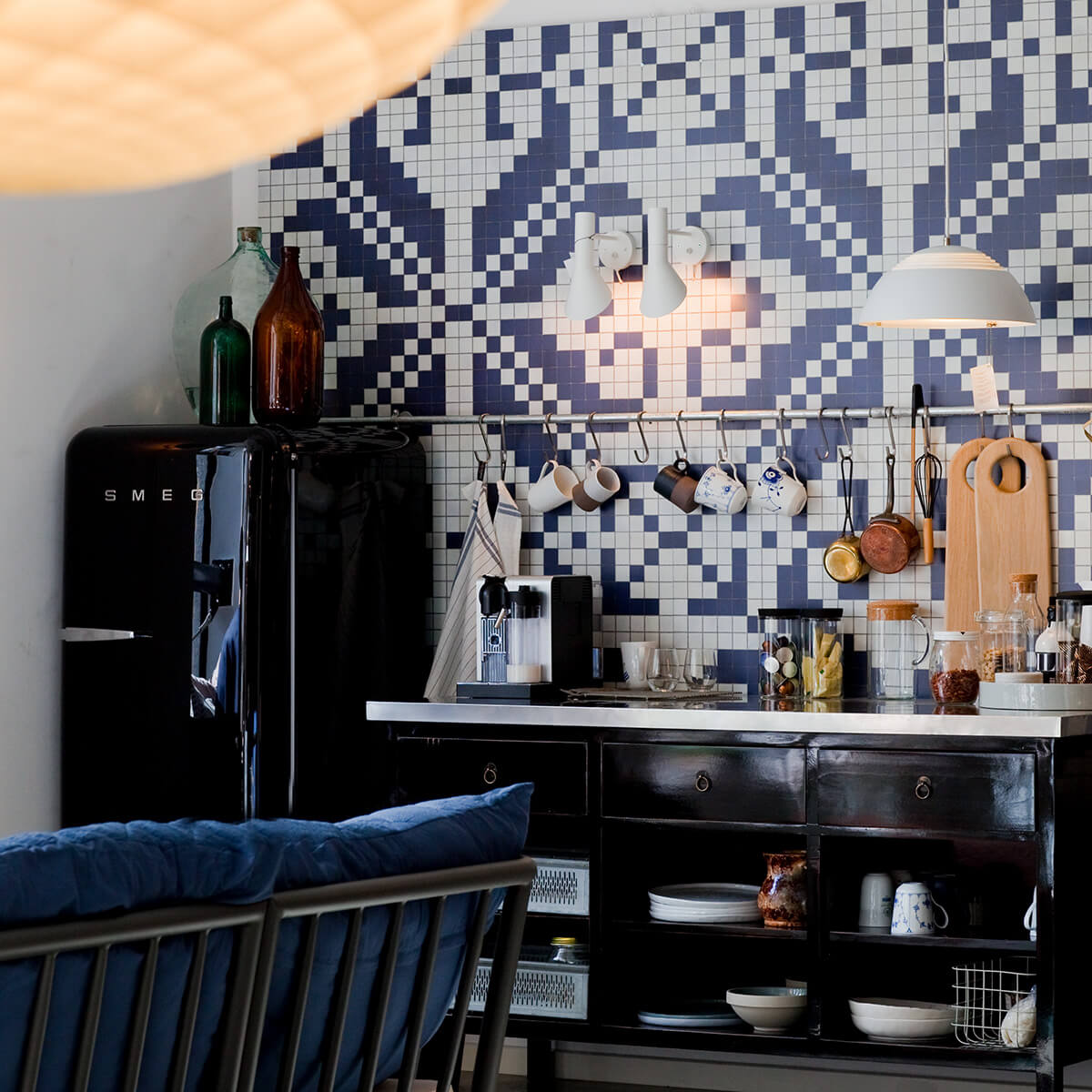 Louis Poulsen AJ Royal LED Pendelleuchte, Ø: 37 cm, weiß