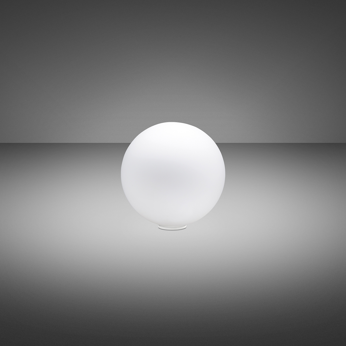 Fabbian Lumi Sfera Tischleuchte, H. 21cm (Produktansicht), Bild 2
