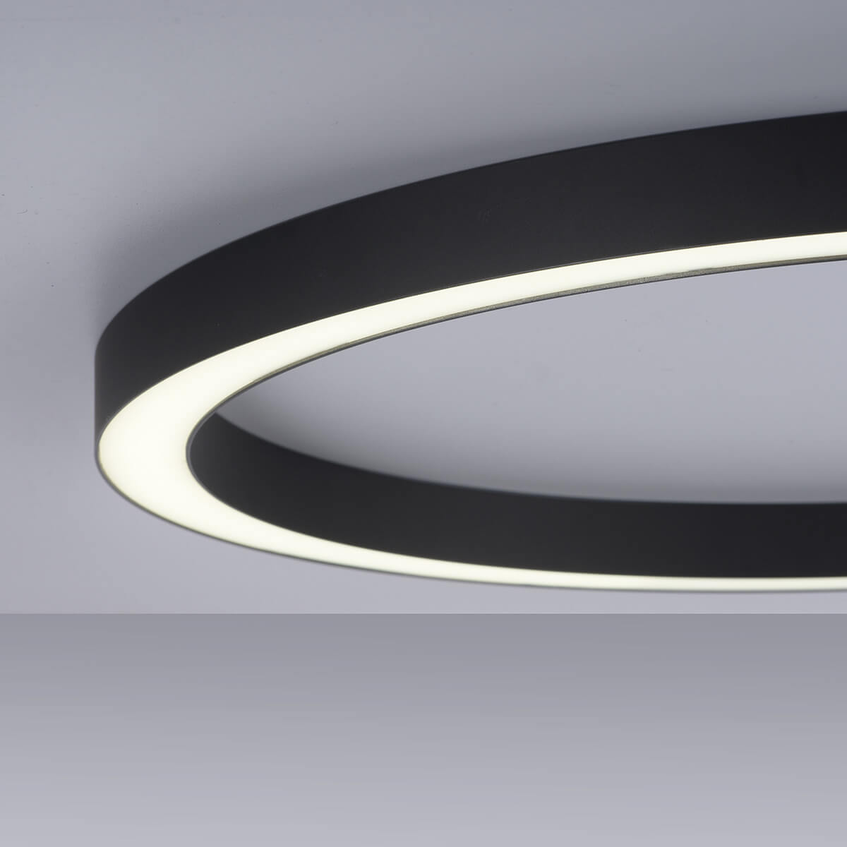 PURE Lines Round LED Deckenleuchte mit CCT