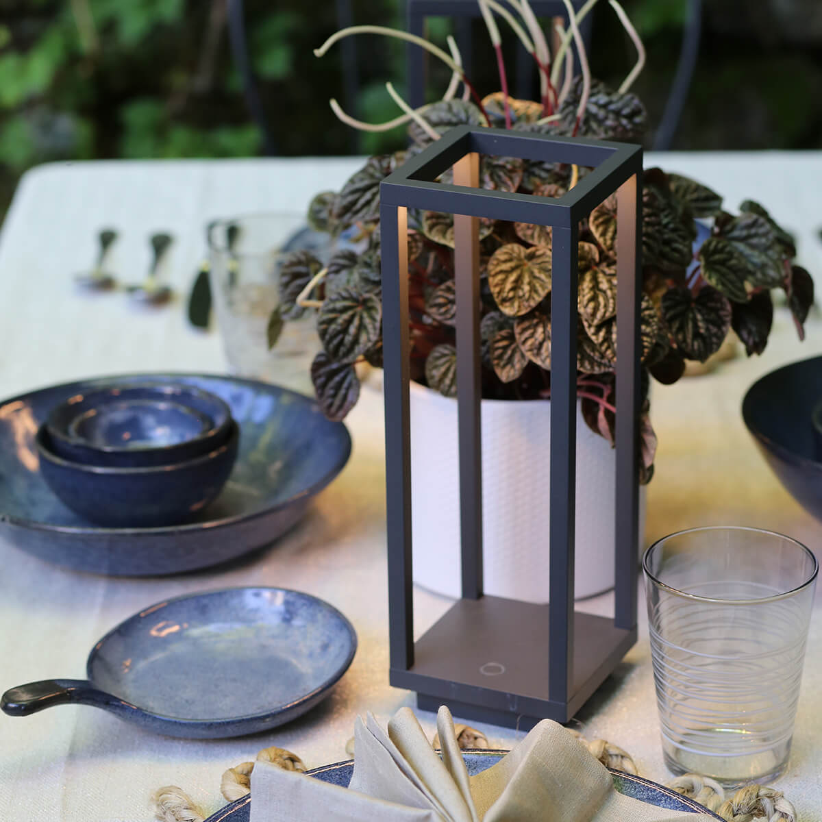 Zafferano AiLati Home Pro LED Akkuleuchte, dunkelgrau