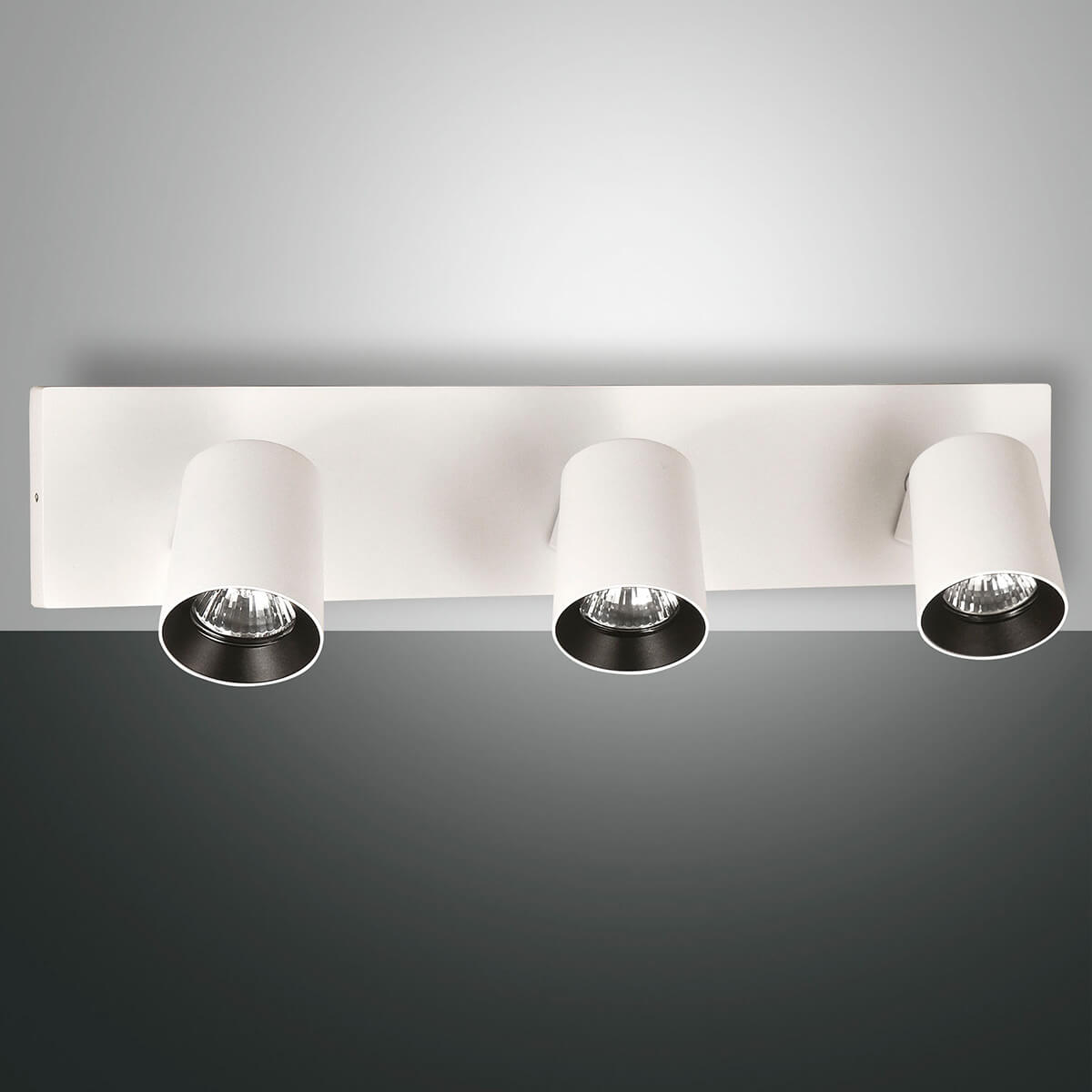 Fabas Luce Modo Deckenstrahler, 3-flg., weiß, Dekoring schwarz (ausgeschaltet)