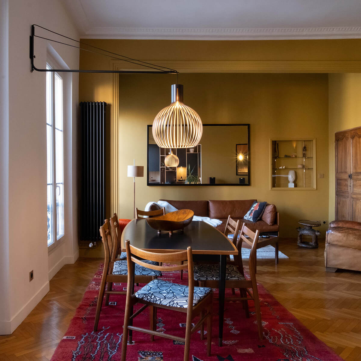 Secto Design Varsi 1000 Wandleuchte mit Octo 4240, schwarz, Schirm: schwarz laminiert