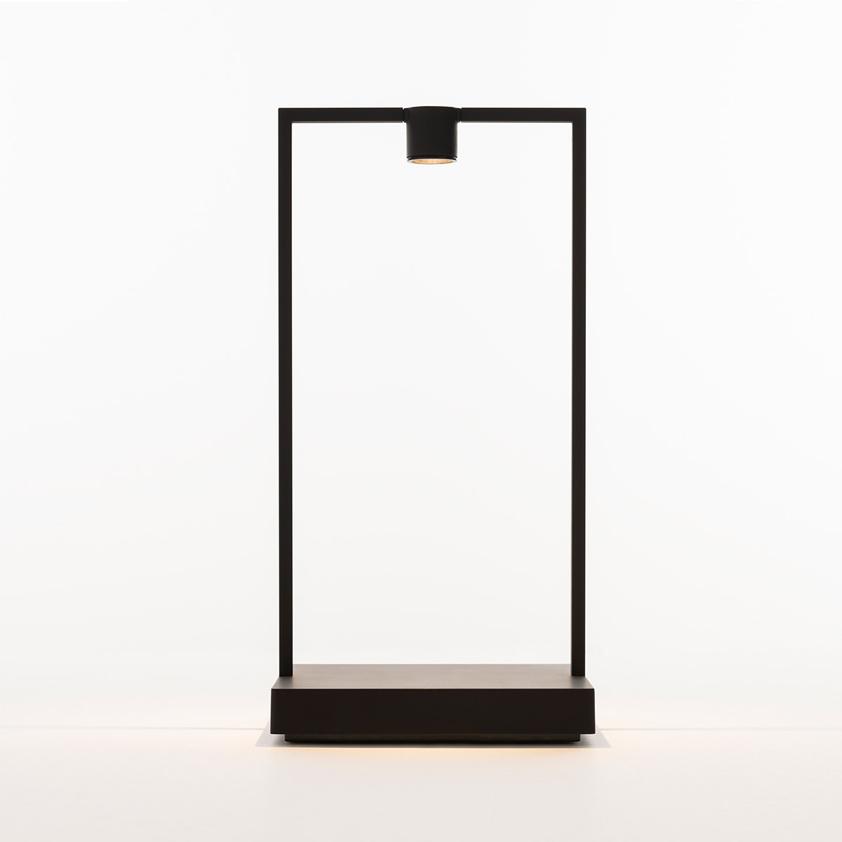 Artemide Curiosity LED Akkuleuchte, Höhe: 36 cm, braun / schwarz