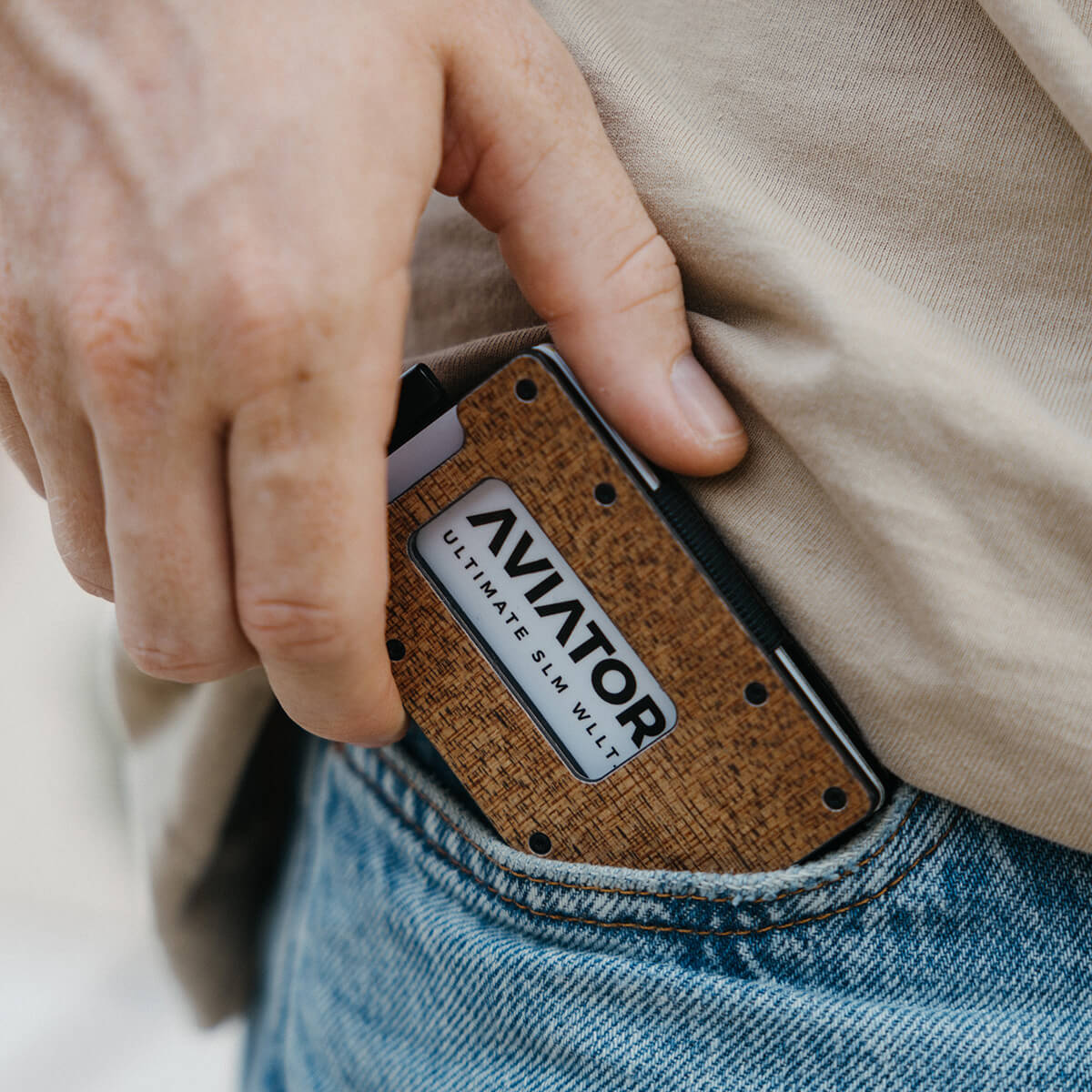 Aviator Wallet Wood x Carbon Fiber Slide Slim Wallet Geldbörse, Carbon / Holz laminiert