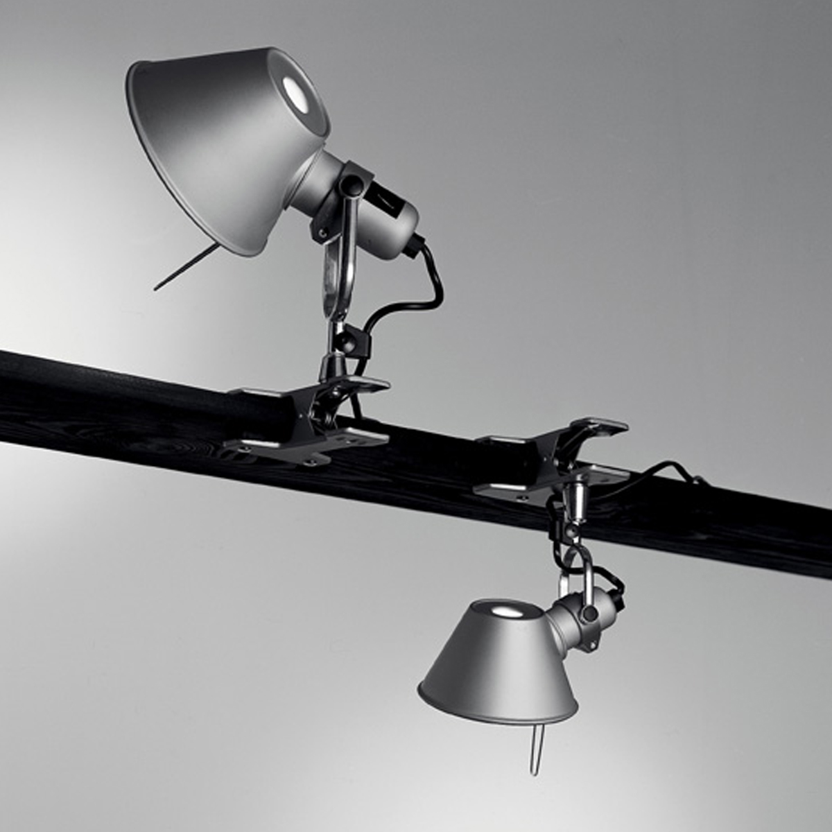 Artemide Tolomeo Pinza, Aluminium, und Artemide Tolomeo Micro Pinza, Aluminium