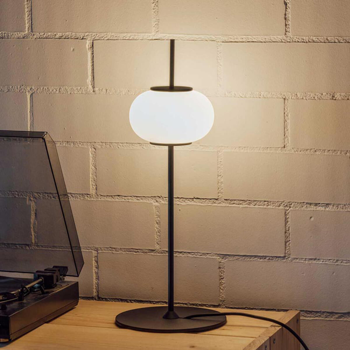 Milan Astros Tischleuchte, schwarz matt Astros Tischleuchte