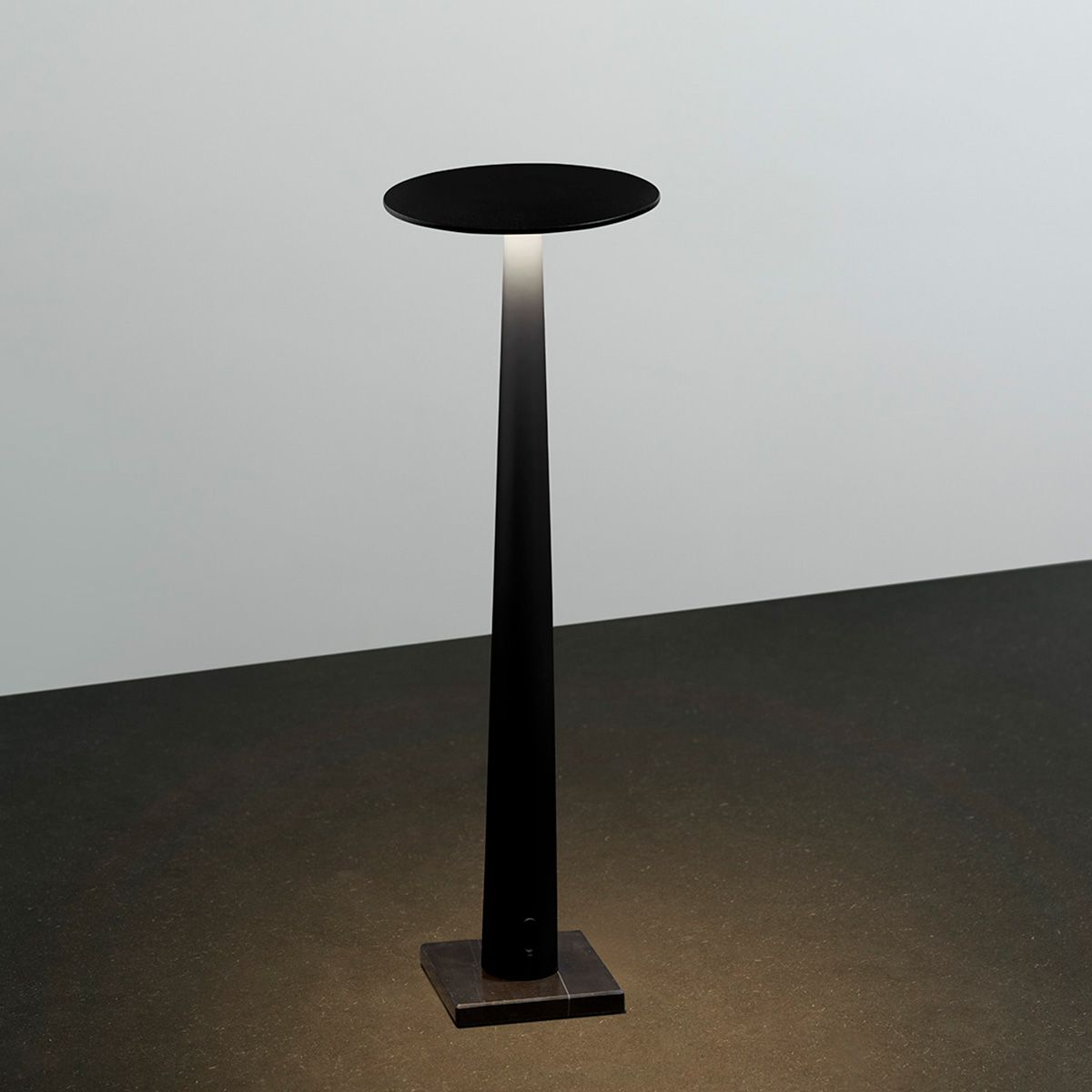 Portofino Marble LED Akkuleuchte