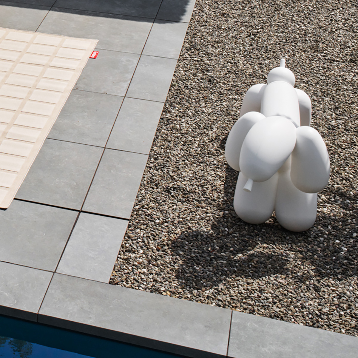 Fatboy Attackle! Bank, weiß