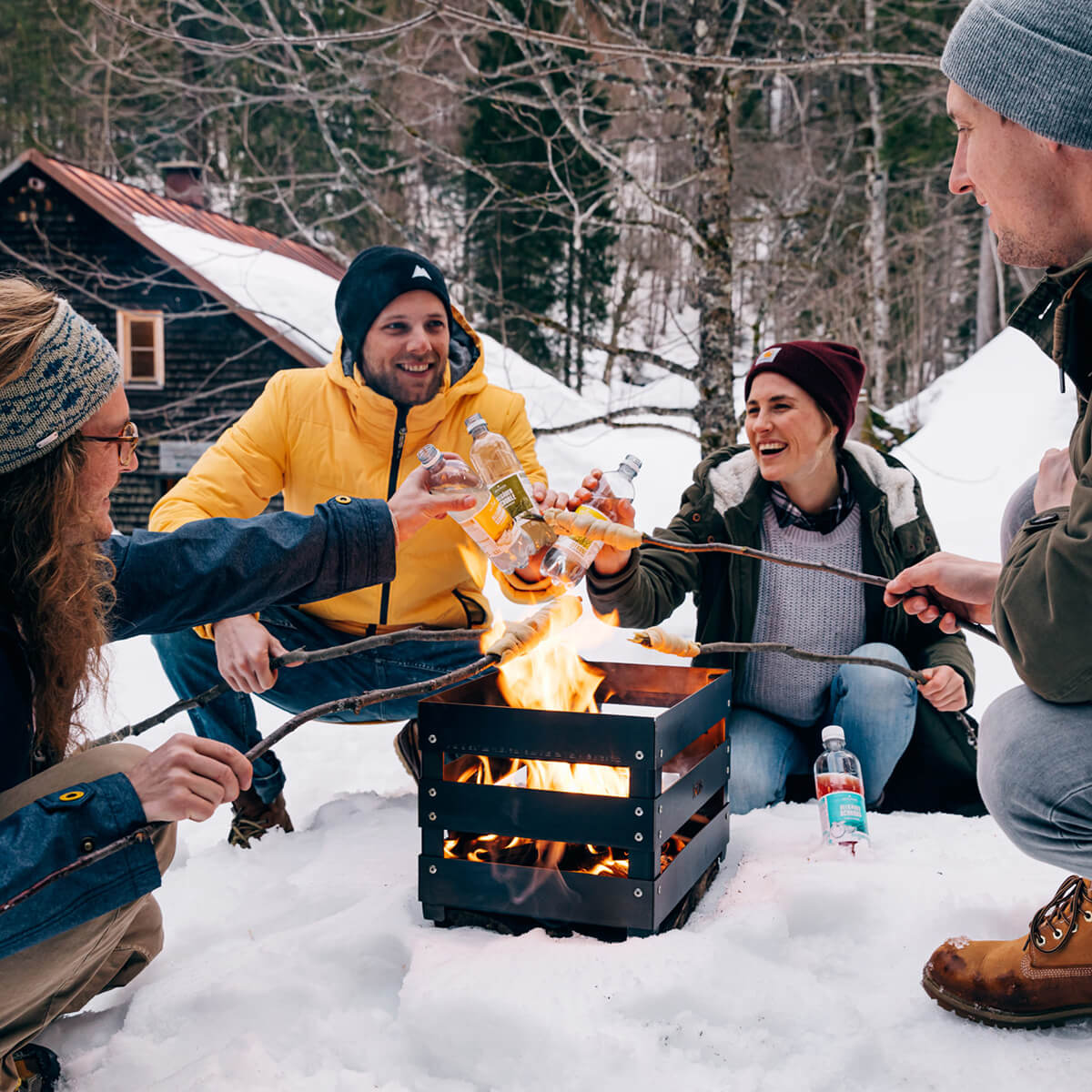 Höfats Crate Feuerkorb, Grill & Hocker, Corten-Stahl