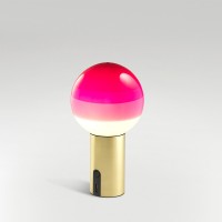 Marset Dipping Light Portable LED Akkuleuchte, Messing gebürstet, Schirm: rosa