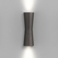Flos Clessidra LED Outdoor Wandleuchte, Abstrahlwinkel: 20°+20°, deep brown (©Piero Fasanotto)