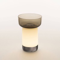 Artemide Bontà Portable LED Akkuleuchte, inkl. Schale, Glas: grau