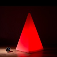 Epstein-Design Pyramide RGB LED Akkuleuchte, Höhe: 36 cm, weiß